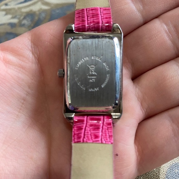 Watch - Picture 2 of 2